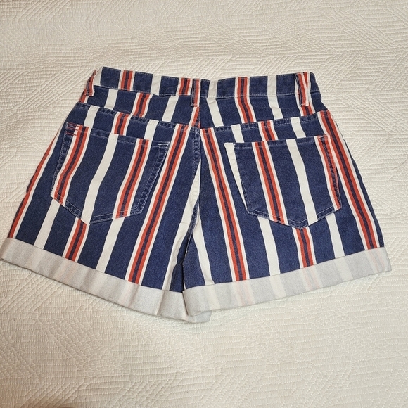 Urban Outfitters BDG mom red white blue striped denim shorts button fly sz 27 - Picture 8 of 12